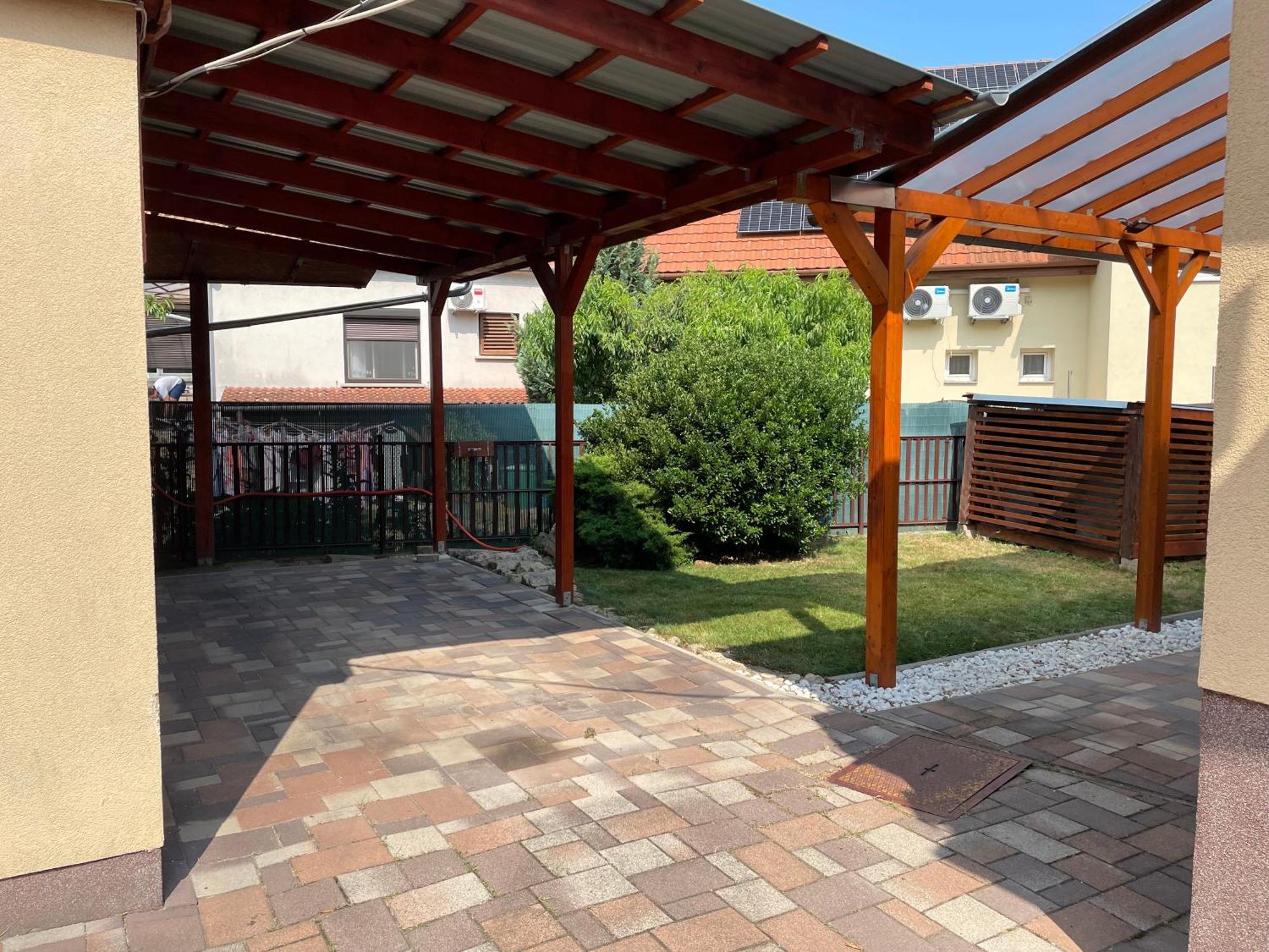 Relax Apartment Zalaegerszeg Exterior foto