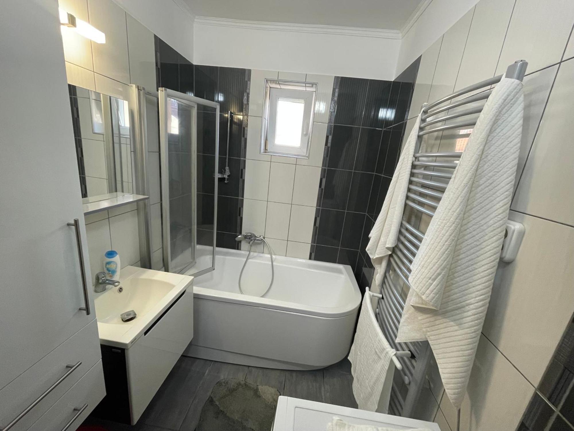 Relax Apartment Zalaegerszeg Exterior foto